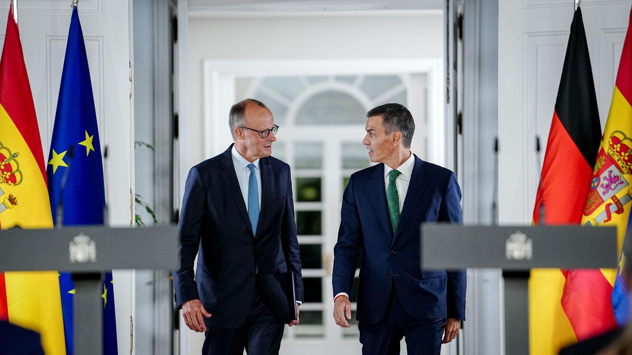 Opposition Challenges Trade Legislation in Historic Vote