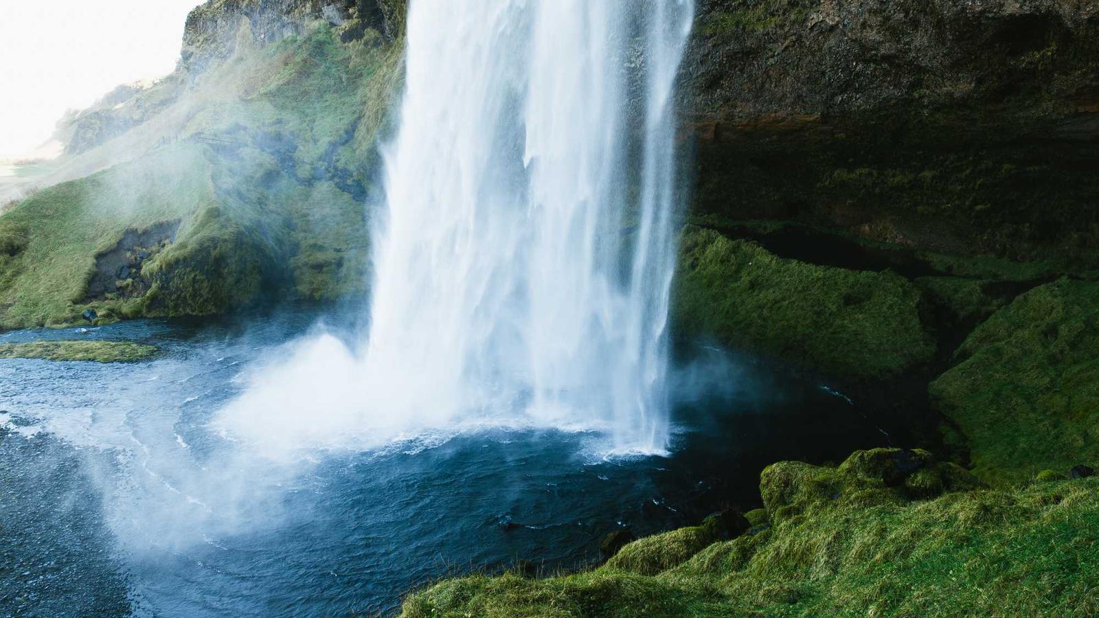 Tourism Revenue Rebounds Following Logistics Recovery